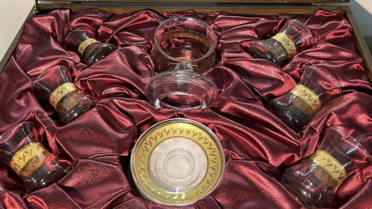 24 ayar altın boyalı "ince belli"