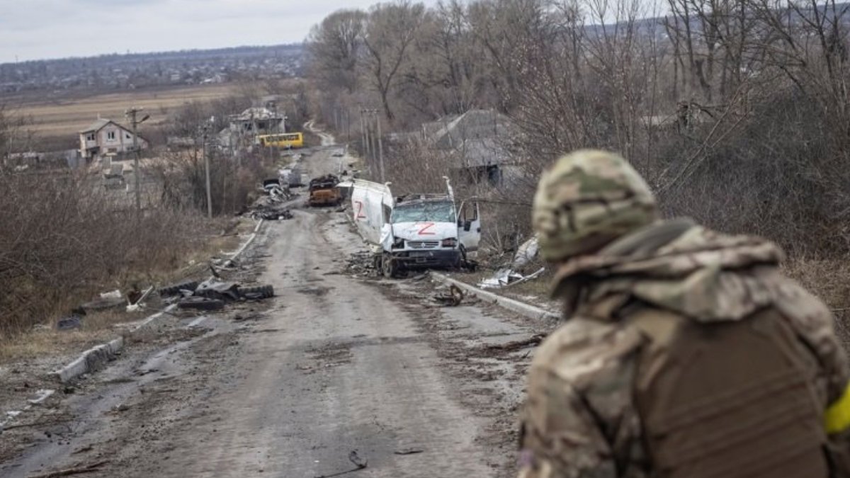 Ukrayna’dan Rusya’ya ağır darbe: Onlarca asker öldü