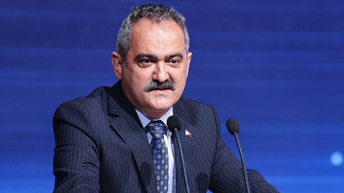 Milli Eğitim Bakanı Mahmut Özer'den özel okul ücretleriyle ilgili açıklama