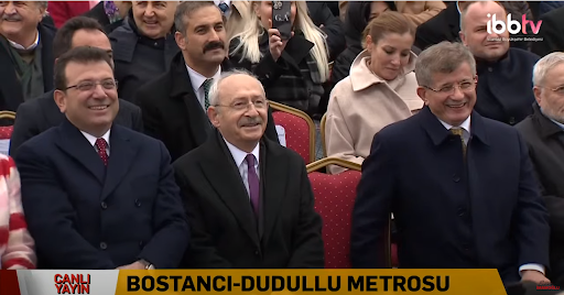 İYİ Parti lideri Meral Akşener'in iktidarı eleştirdiği konuşmasında kullandığı 