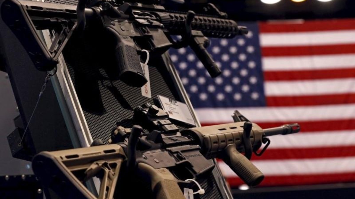 ABD'nin Illinois eyaletinde saldırı silahı satışı yasaklandı