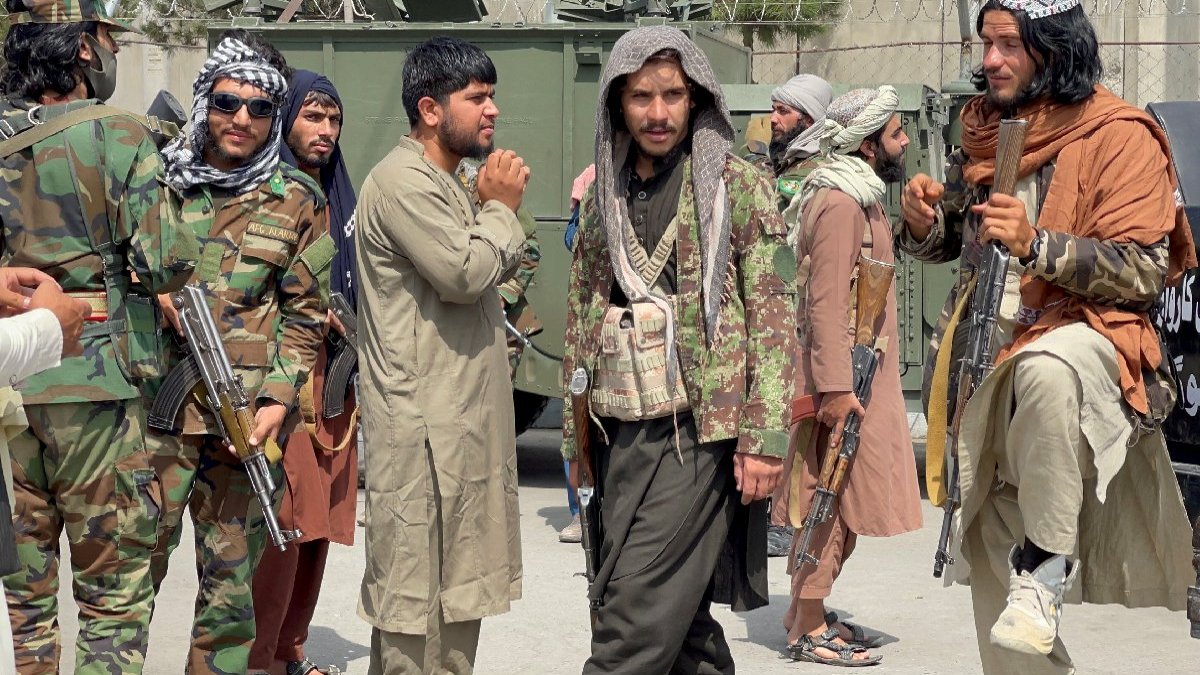 Taliban, Twitter'da mavi tik satın alıyor