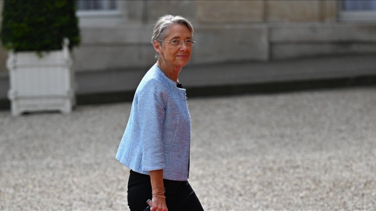 Fransa Başbakanı, emeklilik yaşı için son noktayı koydu: Tartışmaya kapalı!