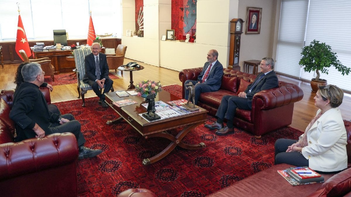 Kemal Kılıçdaroğlu Sol Parti ile görüştü