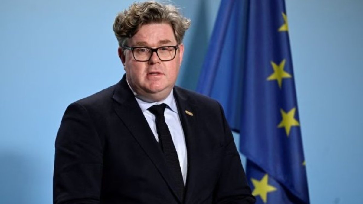 Türkiye'yle kriz yaşayan İsveç'ten terörle mücadele adımı