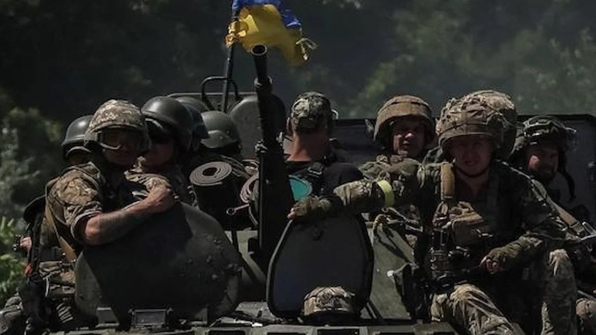 Fransa, Ukraynalı askerleri Polonya'da eğitecek