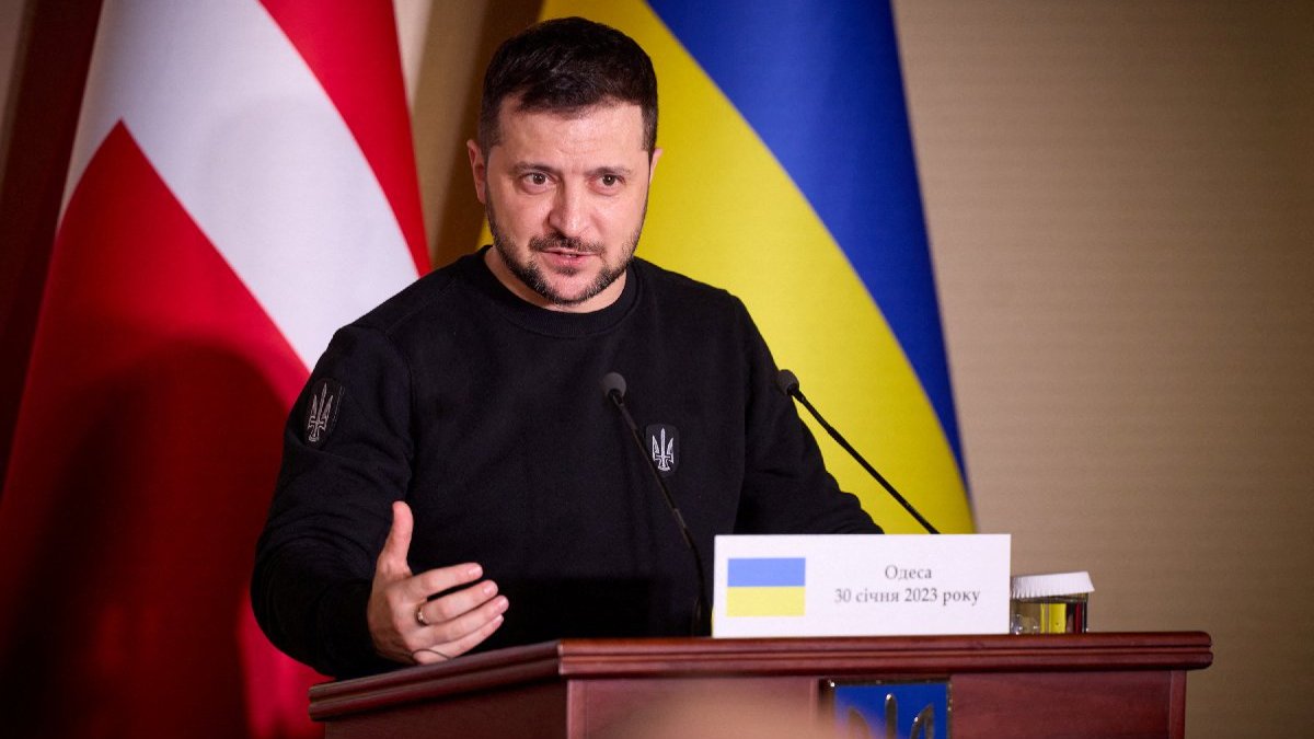 Zelenskiy: Rus ordusunun saldırıları artıyor