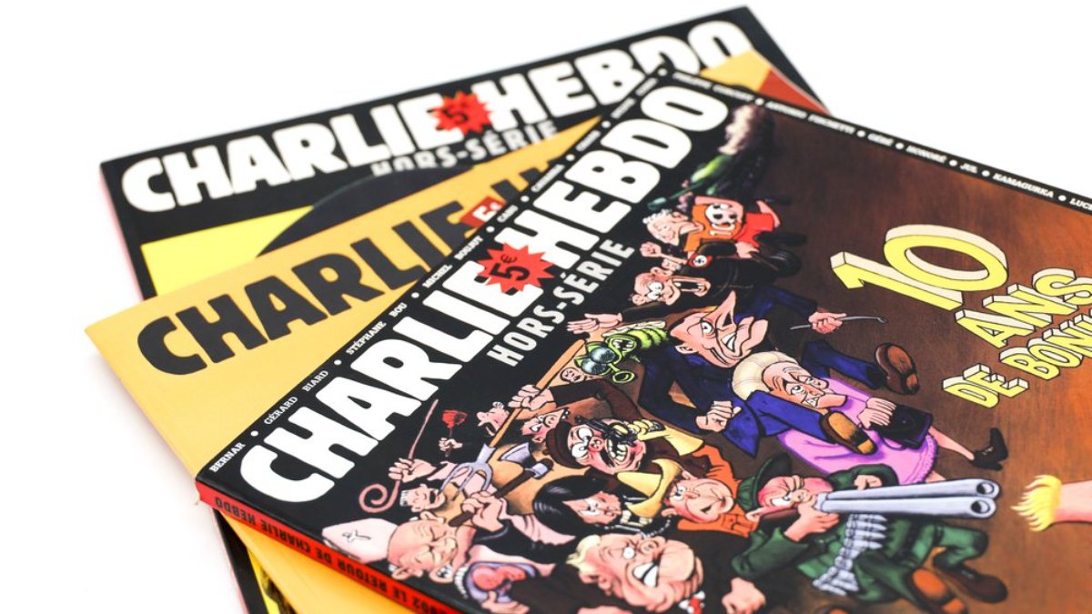 Charlie Hebdo'dan çirkin deprem paylaşımı
