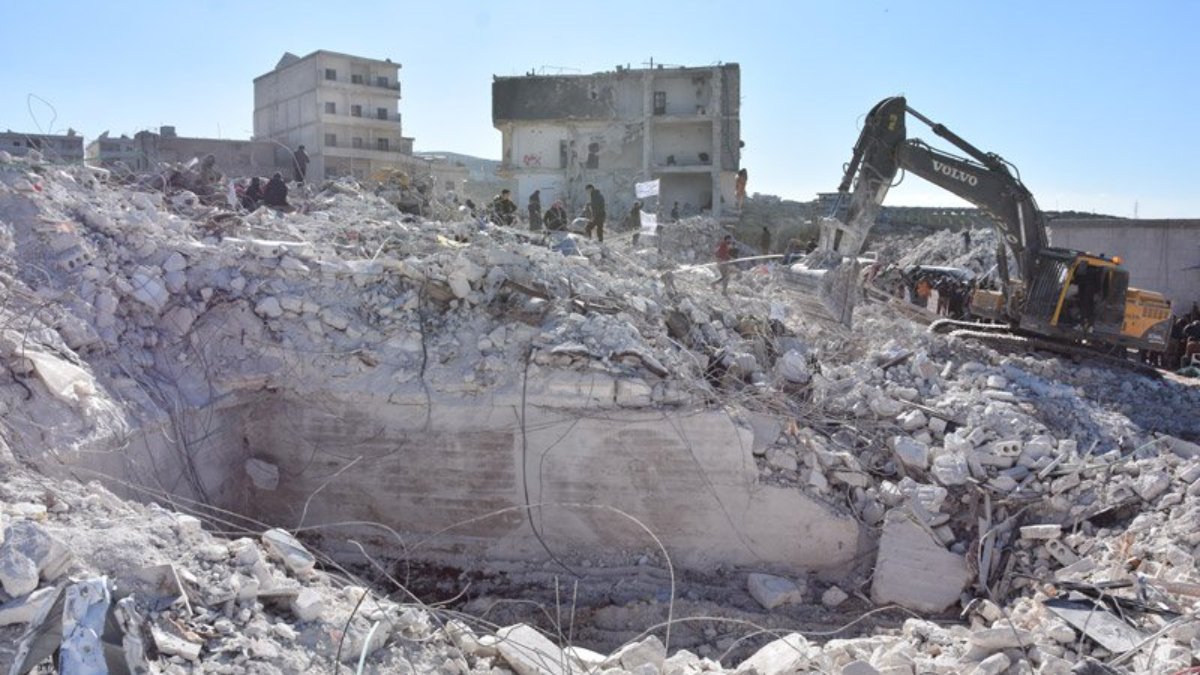 Kahramanmaraş depreminde yıkılan Suriye'den kötü haberler geliyor: Ölü ve yaralı sayısı artıyor