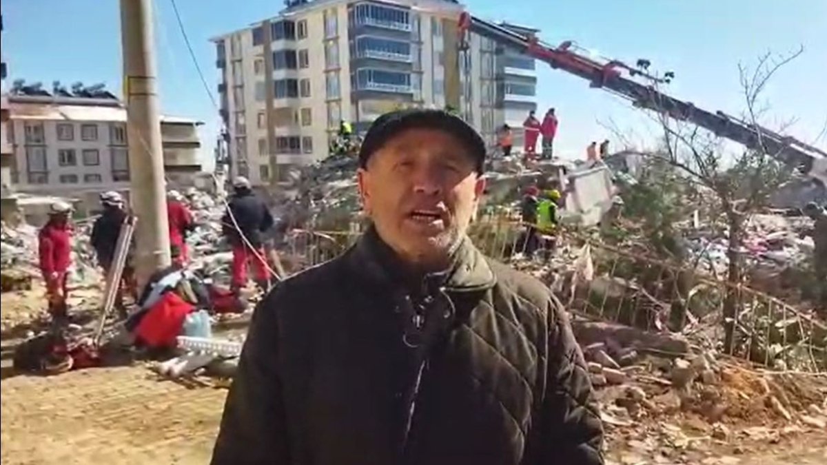 'Deprem yönetmeliğine uygun yapılar ayakta kalmış diğerleri yıkılmış'