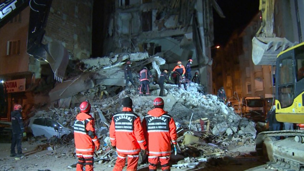 Elazığ depreminde 7 kişinin öldüğü apartmanın davasında proje sahibine iyi hal indirimi ve tahliye