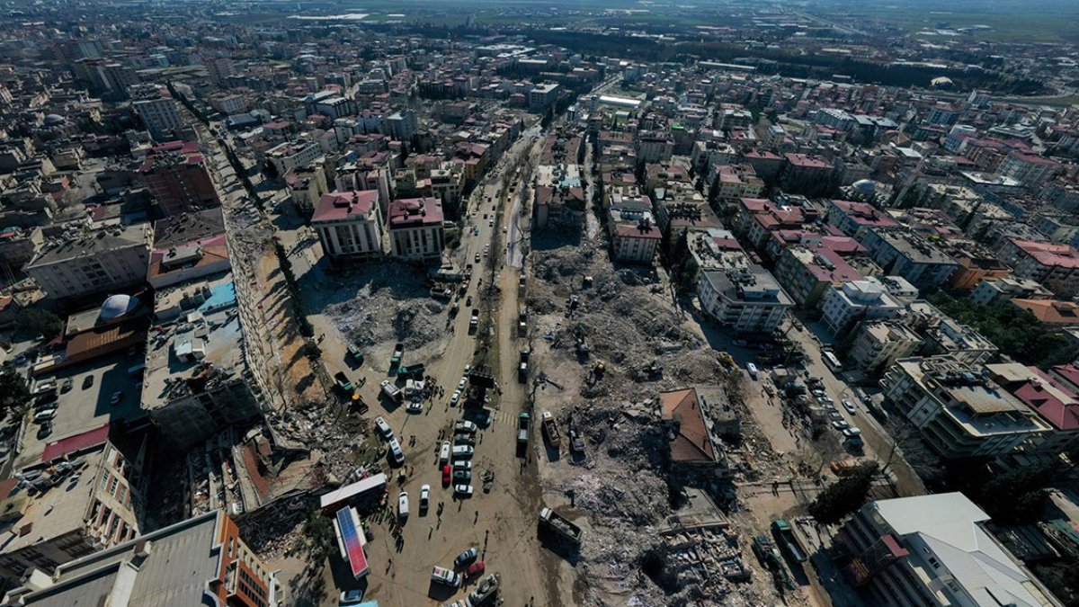 'Hangi cezaevlerinde, kaç kişi firar etti?'