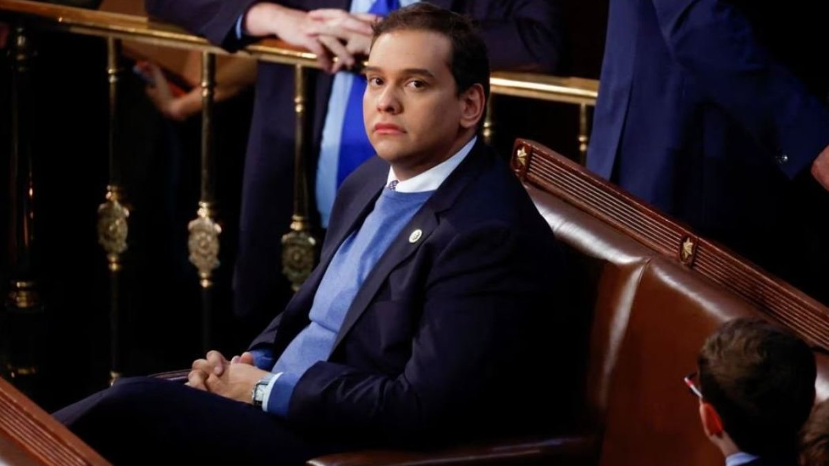 ABD'li vekil George Santos'a cinsel tacizden soruşturma