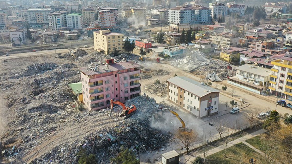 Deprem bölgesinde KGF kredileri için öteleme