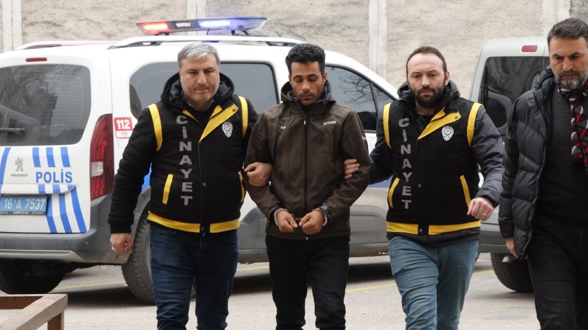 Oğlunun kavga ettiği çocuğun babasını öldürdü