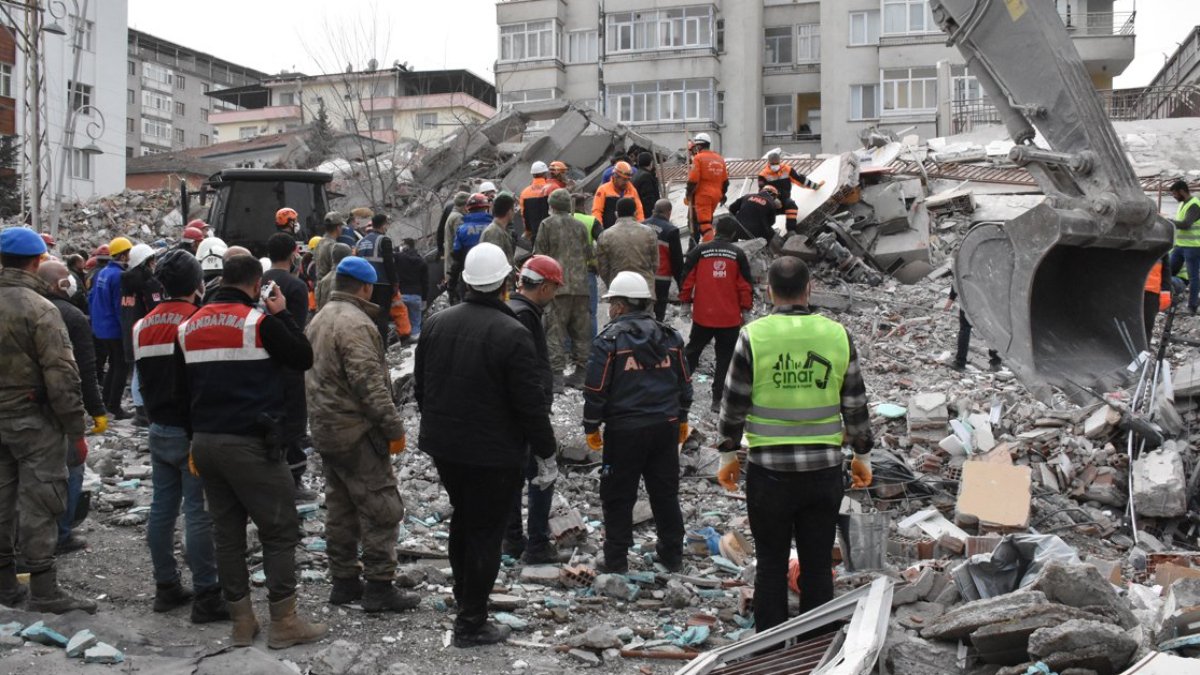 Kahramanmaraş merkezli depremlerde can kaybı 45 bini geçti