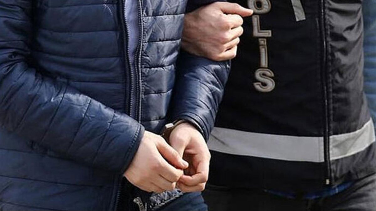 Kur'an kursunda çocuğu döverken görüntüleri çıkan görevli tutuklandı