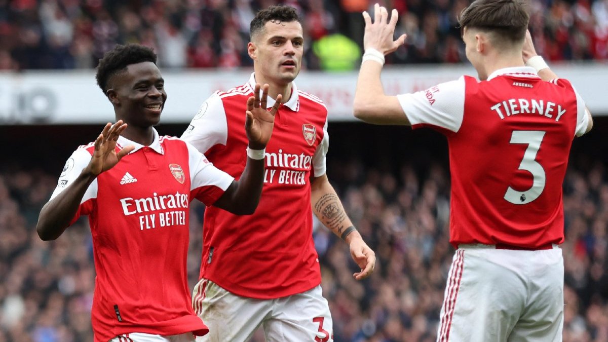 Lider Arsenal 6. viteste! - Sözcü
