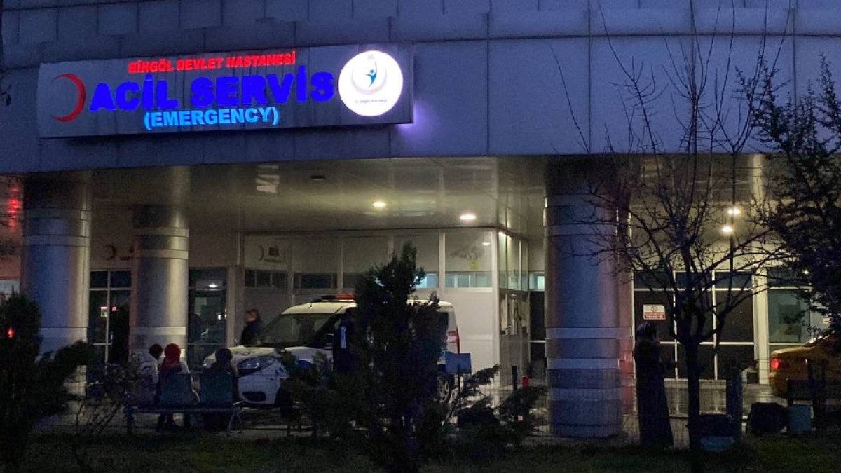 HDP'li vekilin içinde olduğu otomobil kaza yaptı