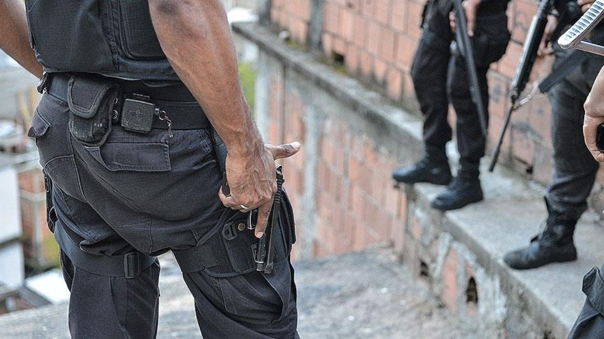 Brezilya'da üst düzey yetkililere suikast yapmayı planlayan suç örgütü çökertildi