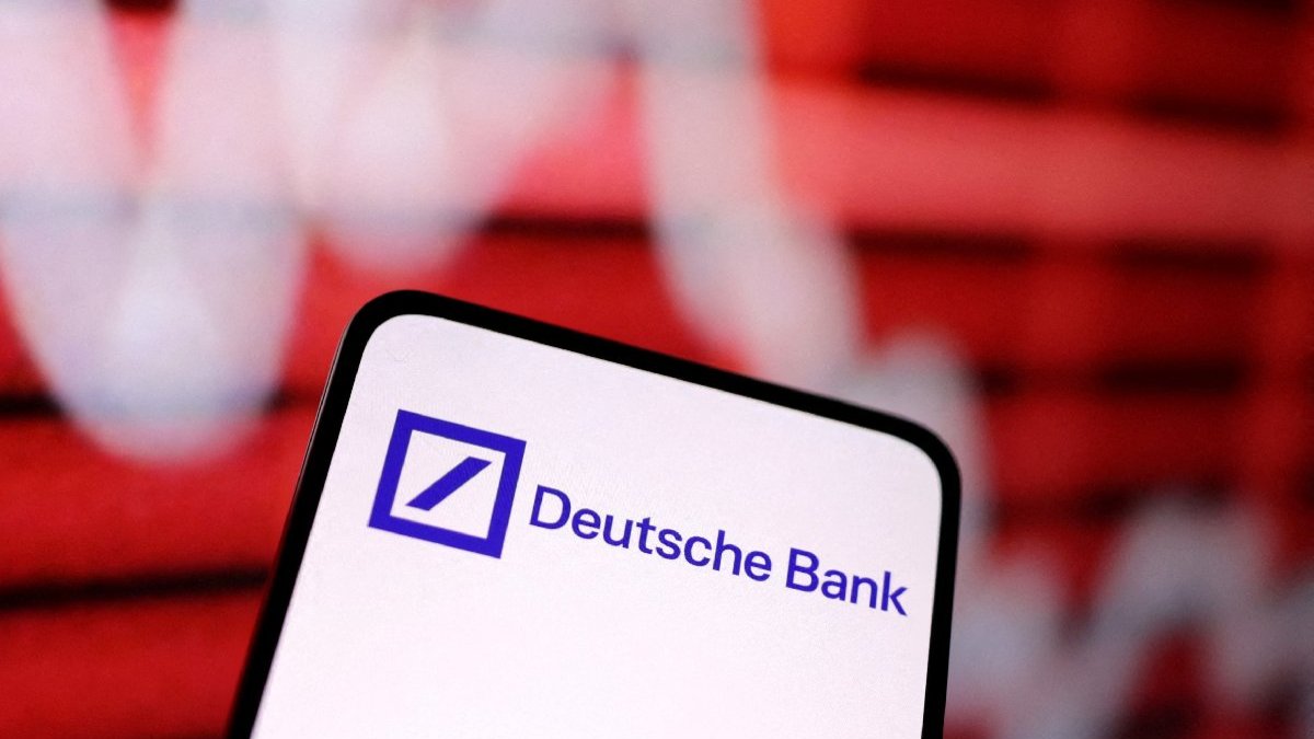 Deutsche Bank hisseleri eridi, Almanya Başbakanı'ndan açıklama geldi