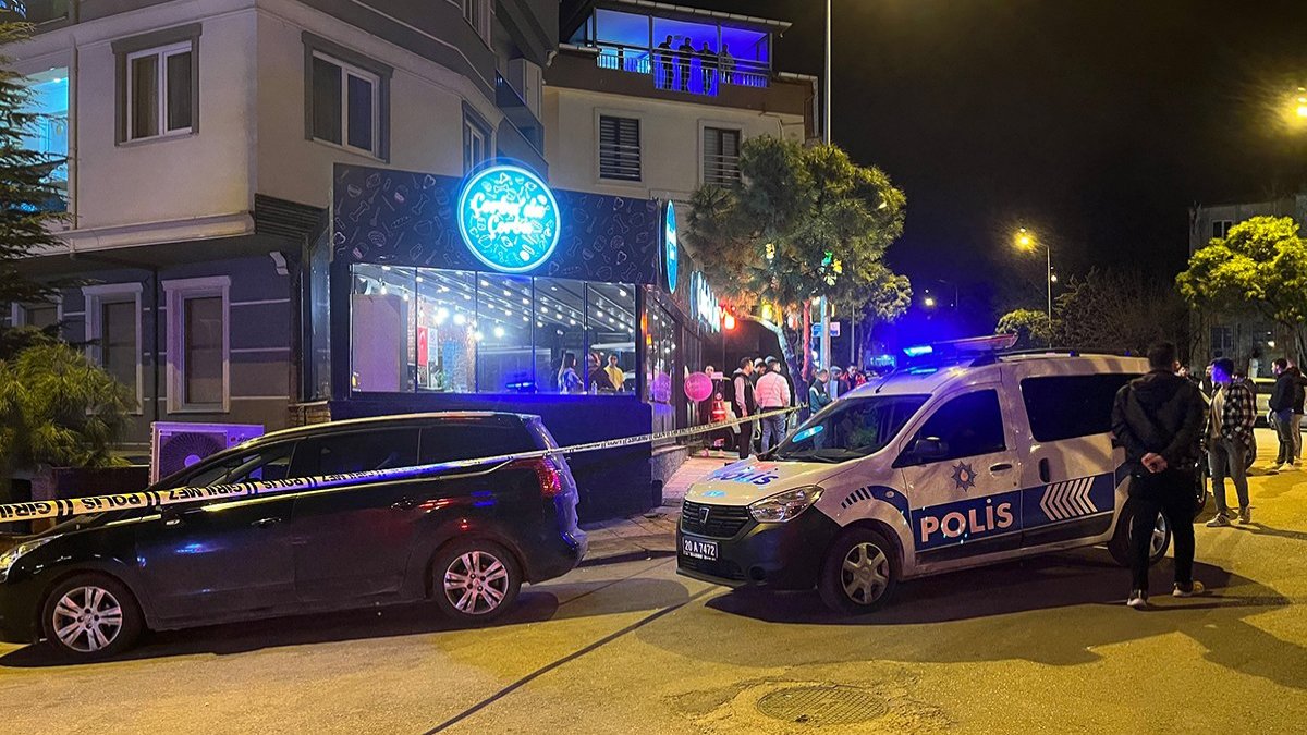 Araçtan ateş açıldı: 2 yaralı