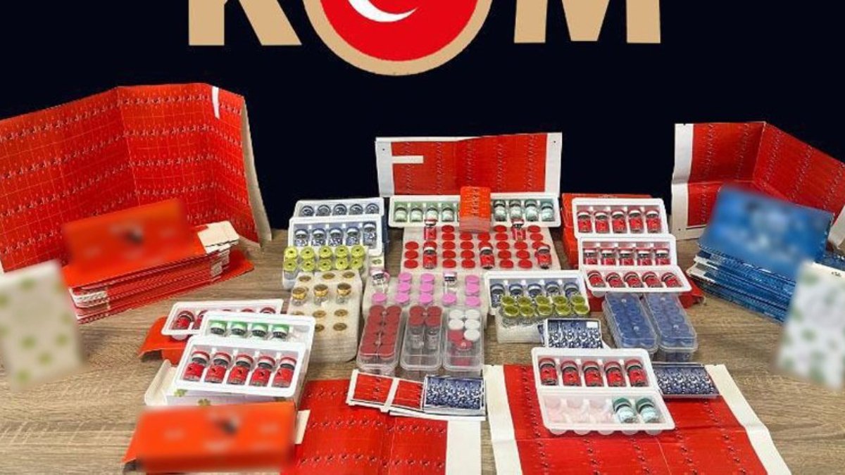 Yasaklı hayvansal ilaçları ülkeye sokan 4 kişi gözaltında