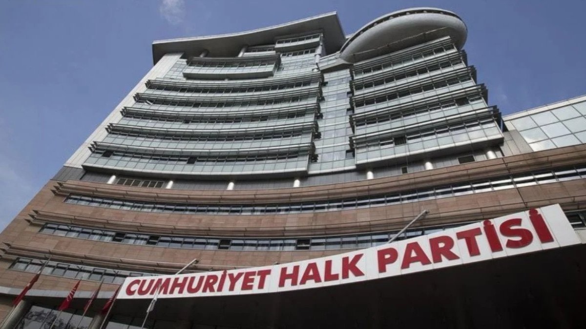 CHP'de kapılar ziyaretçilere kapatılıyor