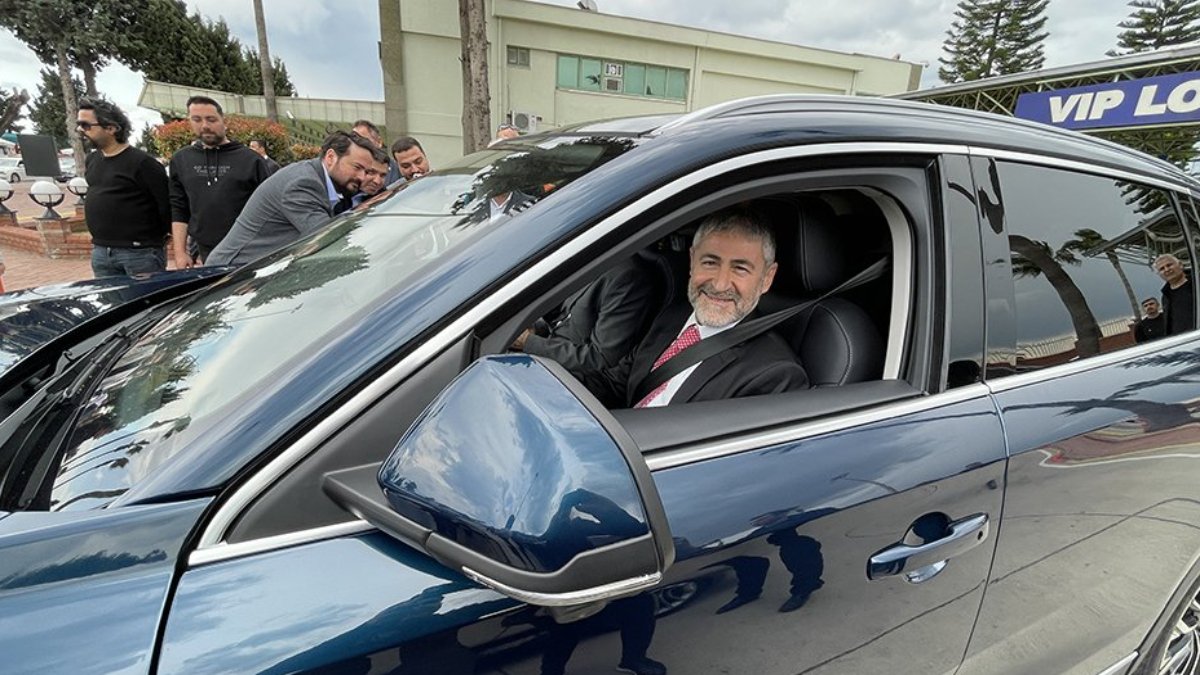 Koyun eti, dana eti, bu fiyatları da anlat ey Nebati...