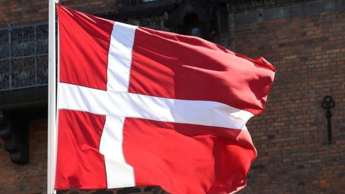 Danimarka'da Kur'an-ı Kerim ve Türk bayrağına karşı provokatif saldırılar sürüyor