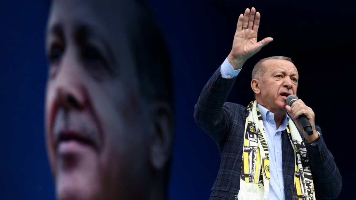 Washington Post: Türkiye despotizmin gölgesinde seçime gidiyor