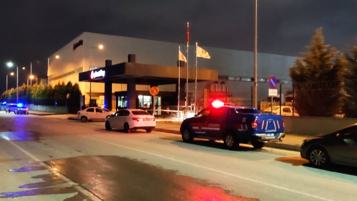 Kimya tesisinde patlama riski olan kazanda soğutma çalışmaları bitti