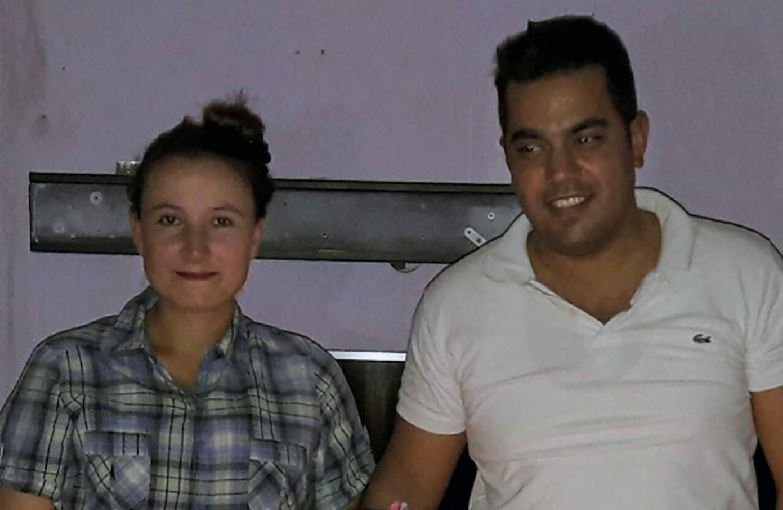 Adana'da çıkan kavgada eşi Bucu Cöddü'yü (Solda) öldürüp, iki kayınbiraderi ve kendi halasını yaralayan Uğur Cöddü (Sağda) tutuklandı.