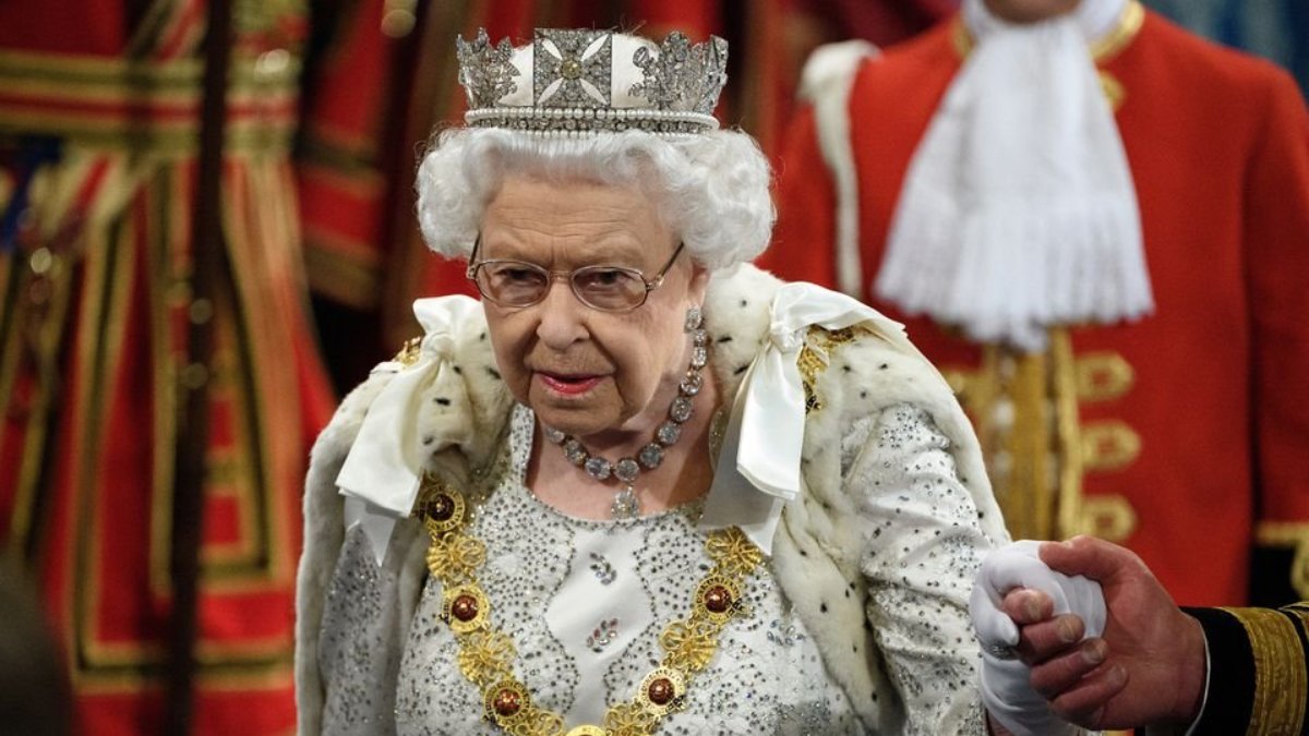 İngiltere Kraliçesi 2. Elizabeth'in cenaze töreninin maliyeti dudak uçuklattı