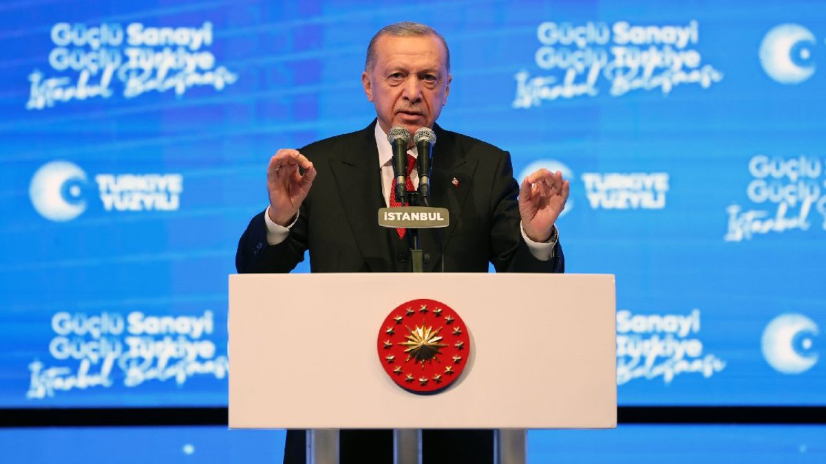 Erdoğan: İspatlayamazsan namertsin