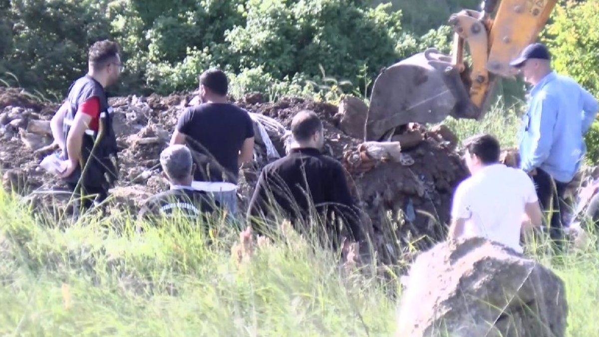 Silivri'de bulunan 3 cesedin ardından yeni kazı başlatıldı