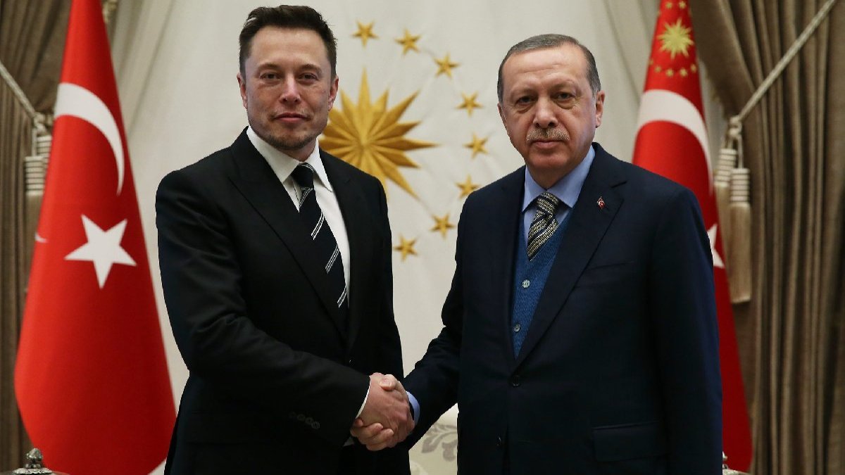 Amerikalı politikacı, Elon Musk ve Türkiye'deki Twitter yasağını hedef aldı