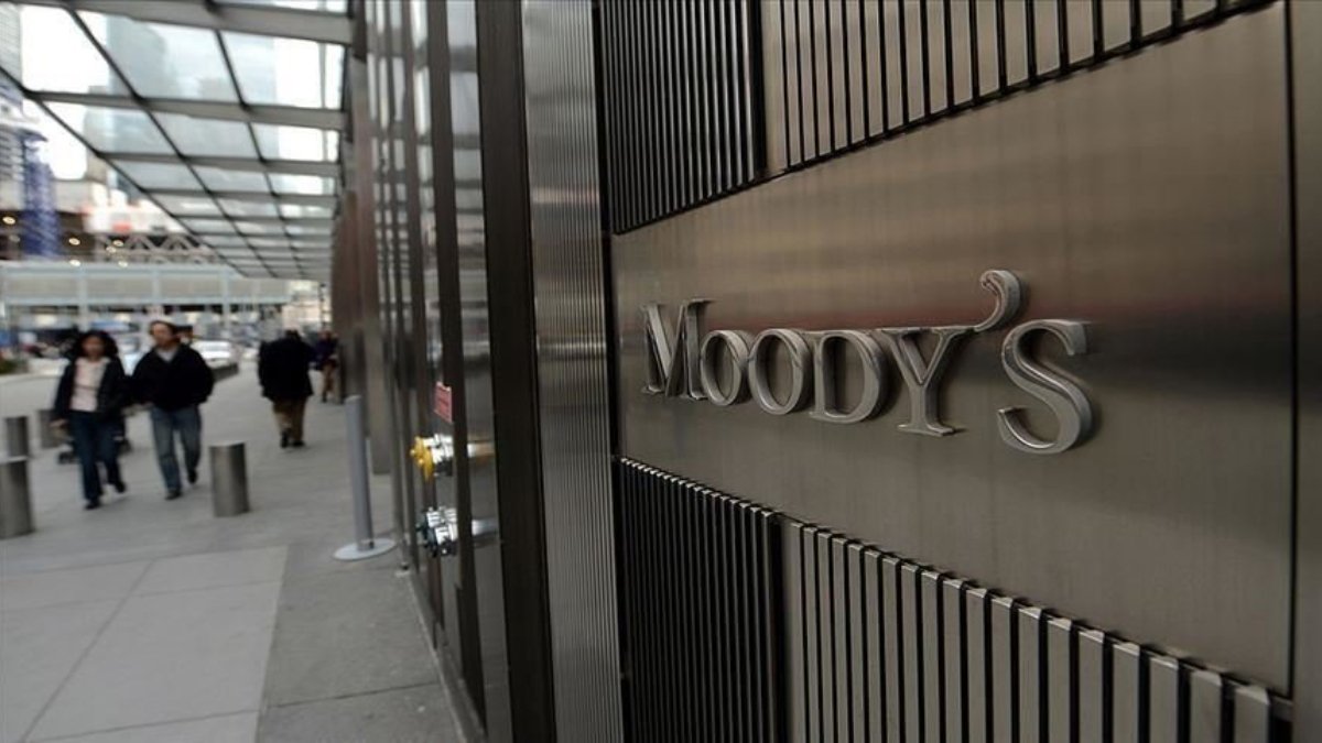 Moody's'ten Polonya'ya uyarı