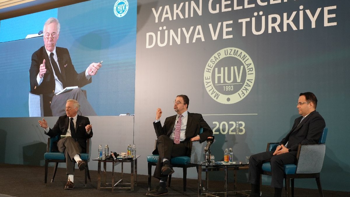 Daron Acemoğlu: Türkiye'de kurumsal bir çöküş var