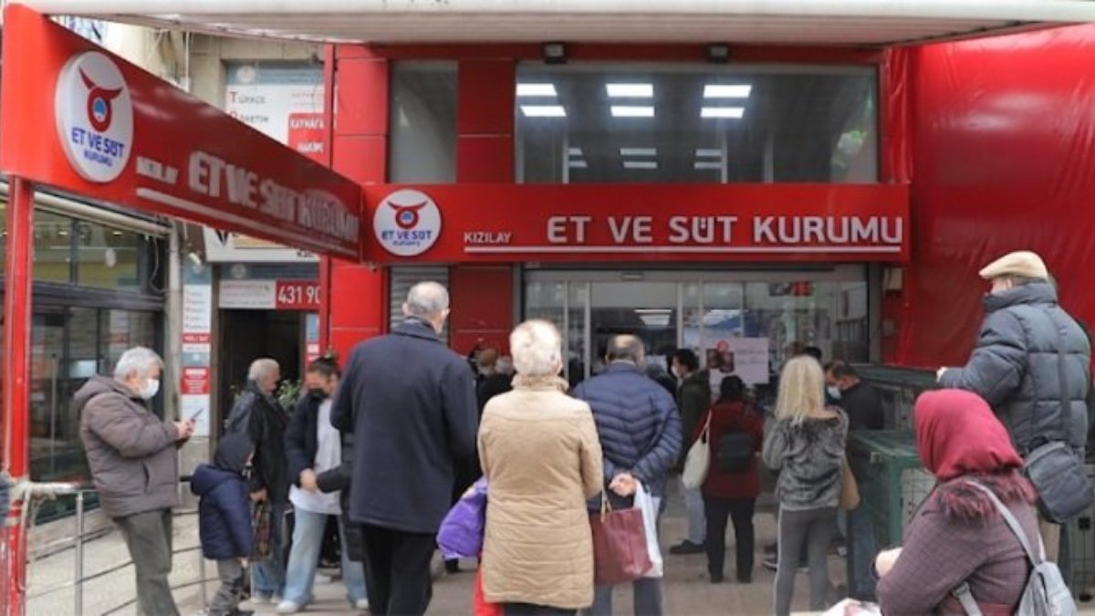 Zarar eden ESK mağaza kapatıyor