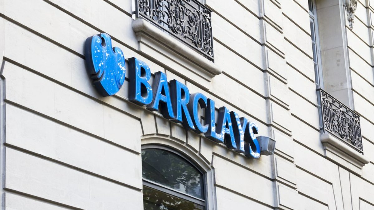 Barclays Eliminates 5,000 Roles to Accelerate AI Integration