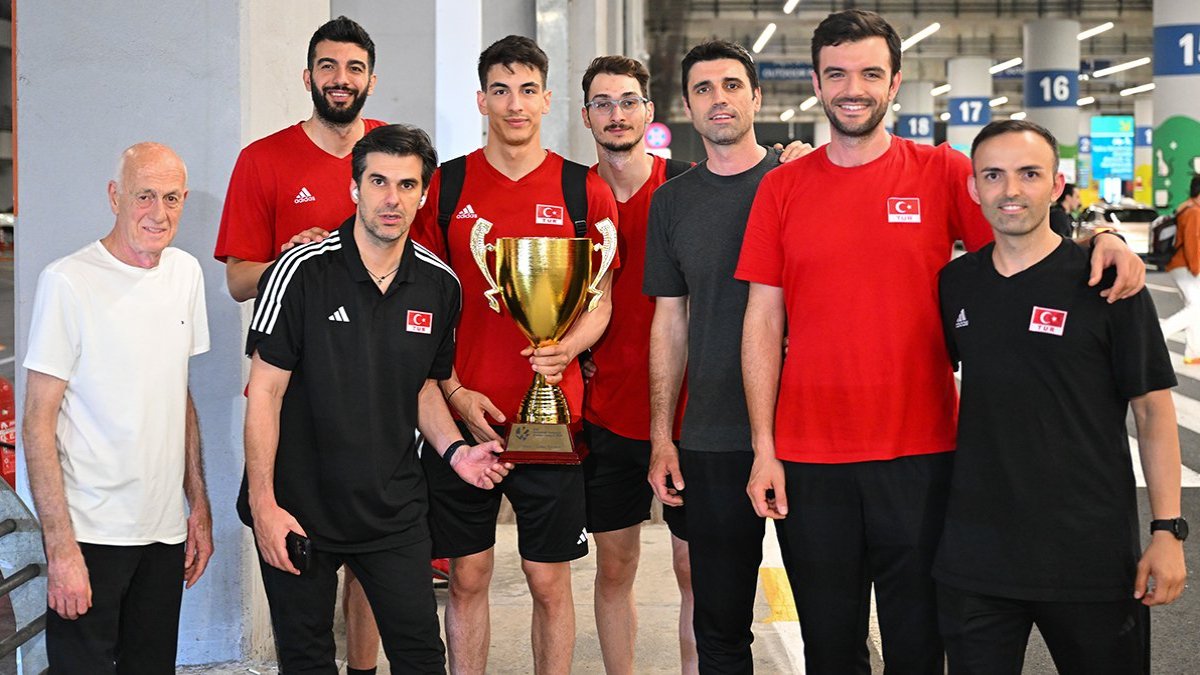 2023 CEV Avrupa Altın Ligi Şampiyonu A Milli Erkek Voleybol Takımı, Türkiye'ye döndü