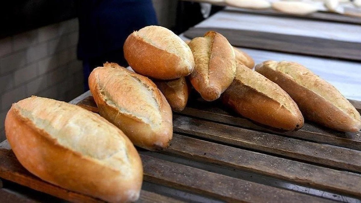 Türkiye'nin en ucuz ekmeğini bu belediye satıyor