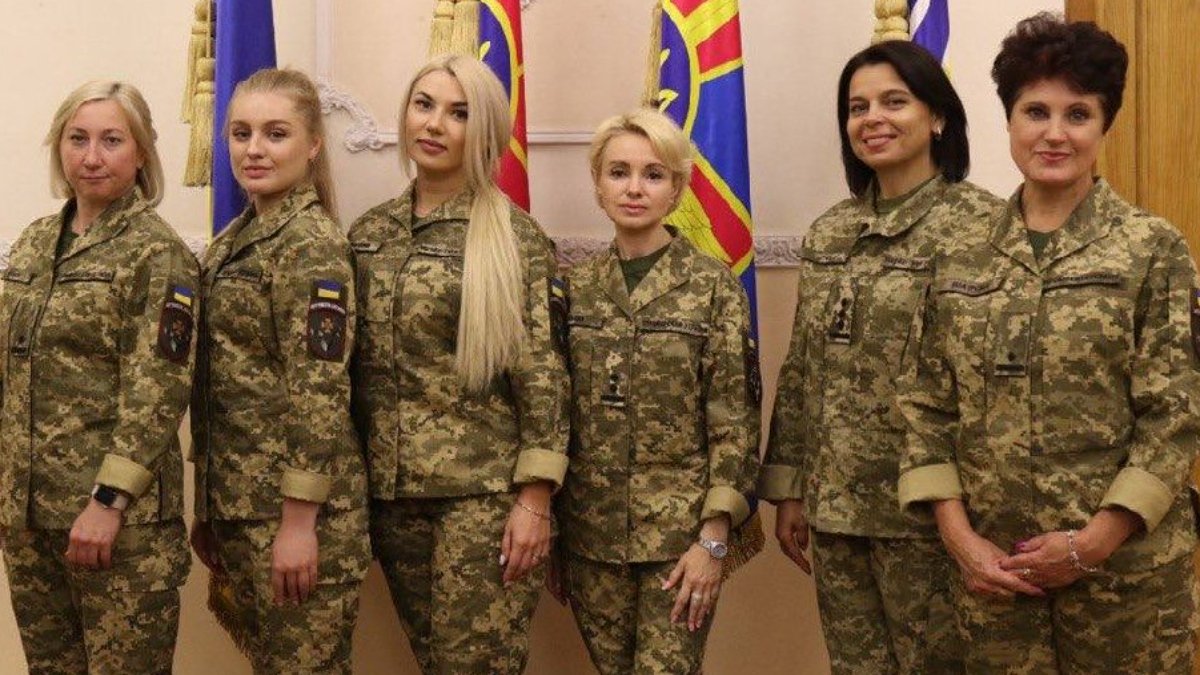 İşte Ukrayna'nın cephedeki kadın askerleri