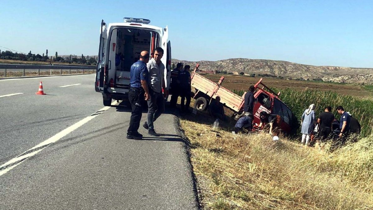 Tartıştığı kişilerin üzerine arabasını sürdü: 1 ölü, 4 yaralı