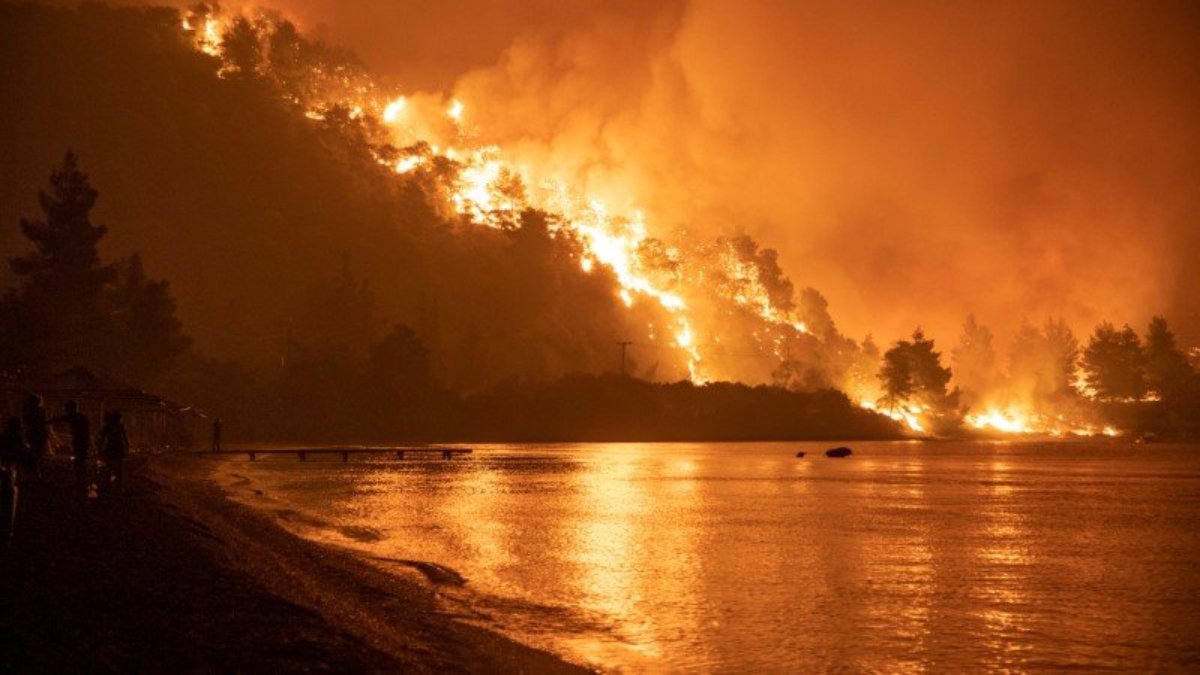 Yunanistan, yangına sebep olanlara verilecek cezaları artıracak