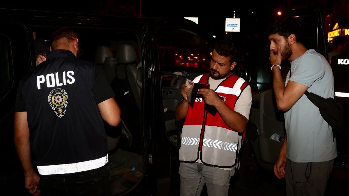 Ankara'da 359 kişi tutuklandı