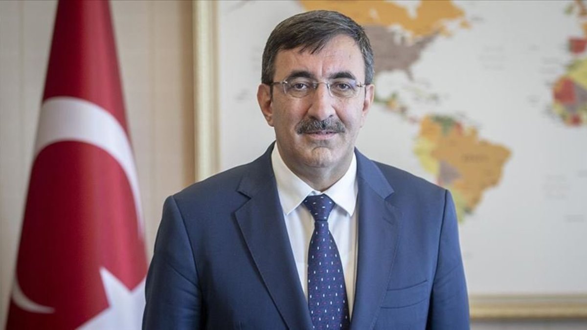 Cevdet Yılmaz'dan doğrudan vergilerde artış sinyali