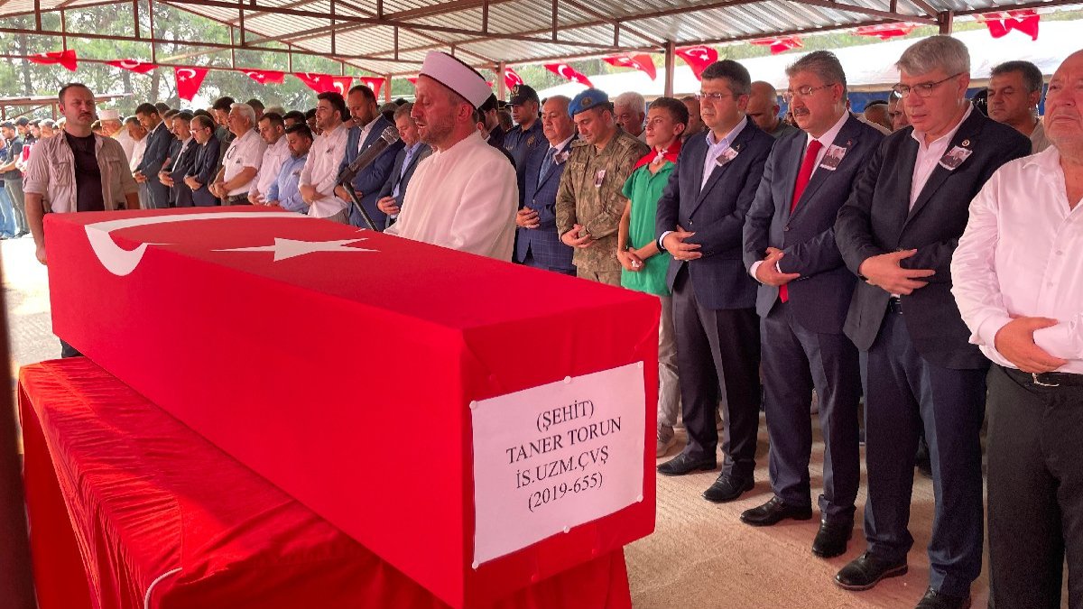 Şehit Taner Torun son yolculuğuna uğurlandı