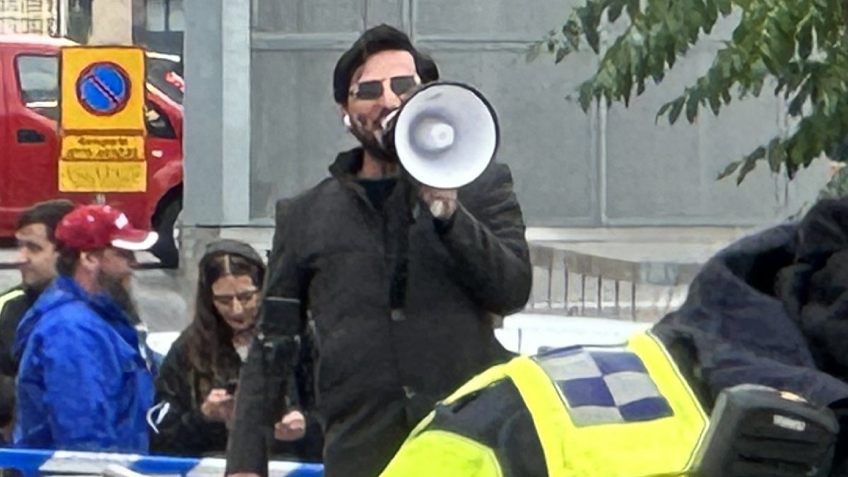 Kur'an-ı Kerim'i yakan Momika'ya TikTok şoku